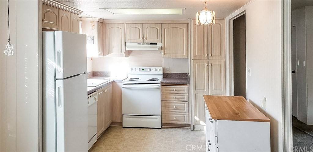 Anaheim Hills, CA 92807,5815 E La Palma AVE #198