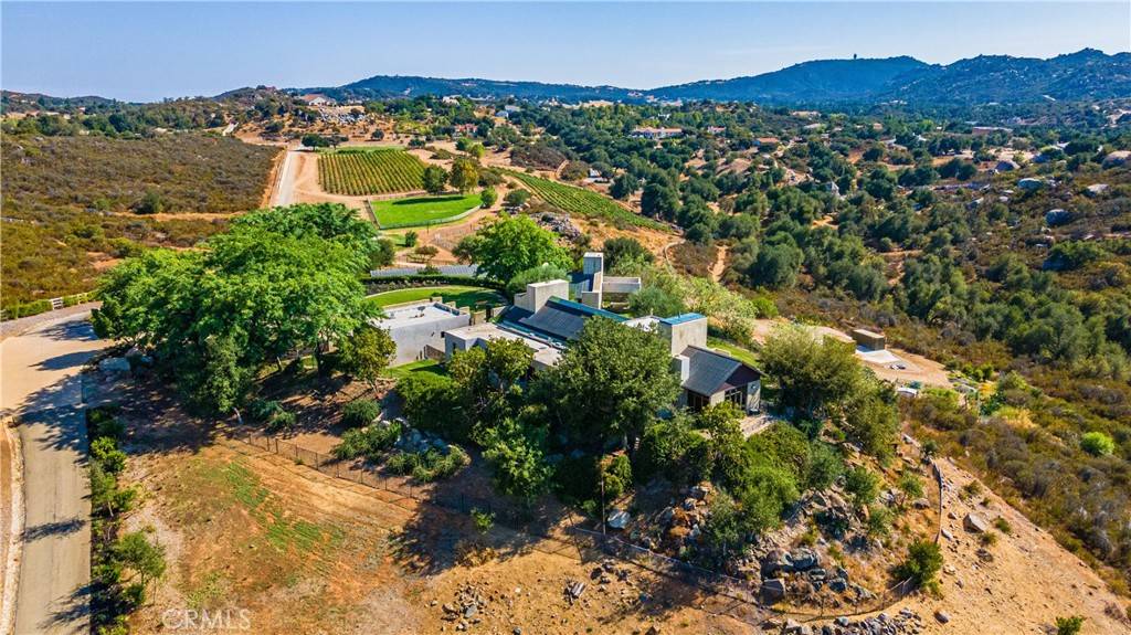 19205 Hombre LN, Murrieta, CA 92562