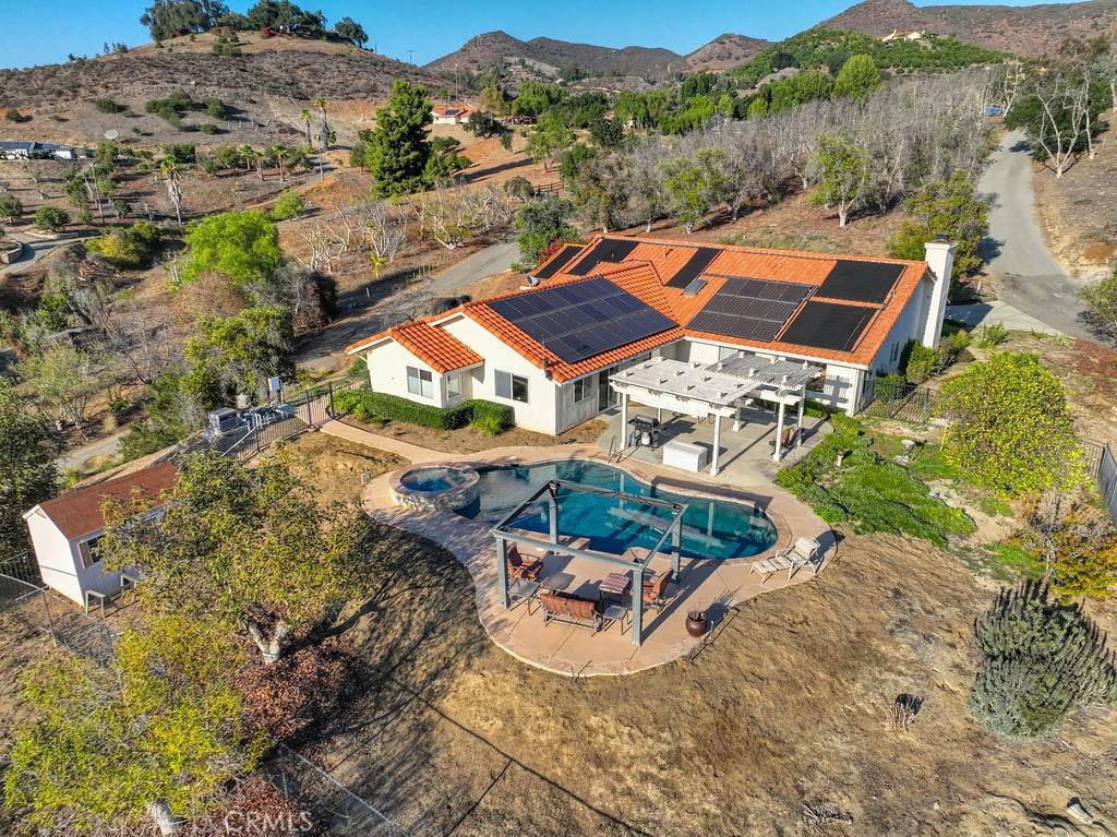 2166 Calle Corredor, Fallbrook, CA 92028