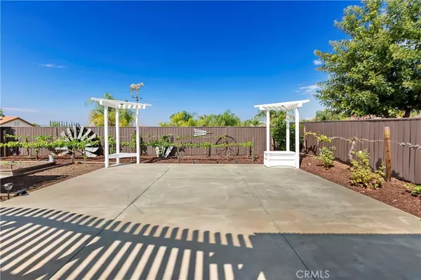 Murrieta, CA 92563,40342 Miklich DR