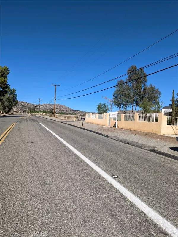 Homeland, CA 92548,25760 Juniper Flats RD