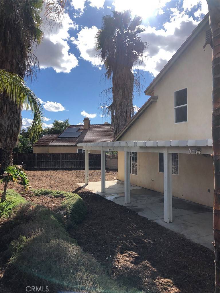 Hemet, CA 92543,828 Empressa CT