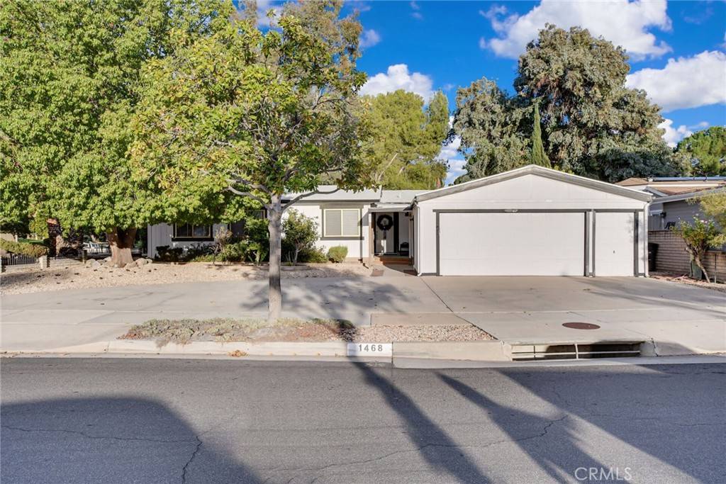 Hemet, CA 92545,1468 Willow Leaf DR