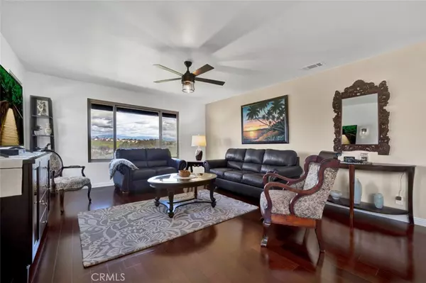 Oceanside, CA 92057,4533 Kittiwake WAY