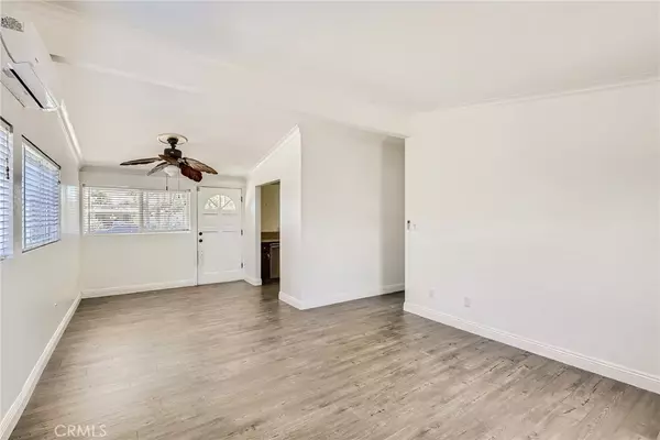 San Diego, CA 92119,6272 Amber Lake AVE