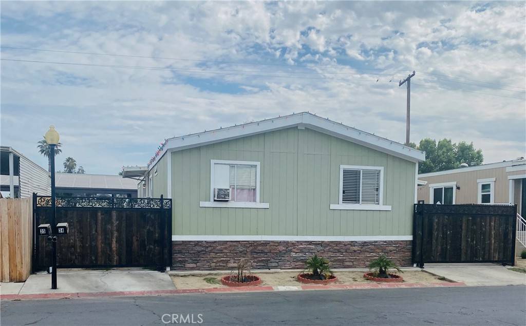 1097 N State ST #34, Hemet, CA 92543