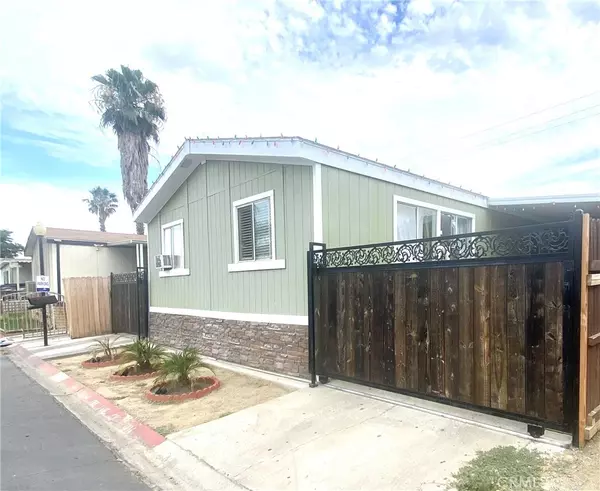 Hemet, CA 92543,1097 N State ST #34