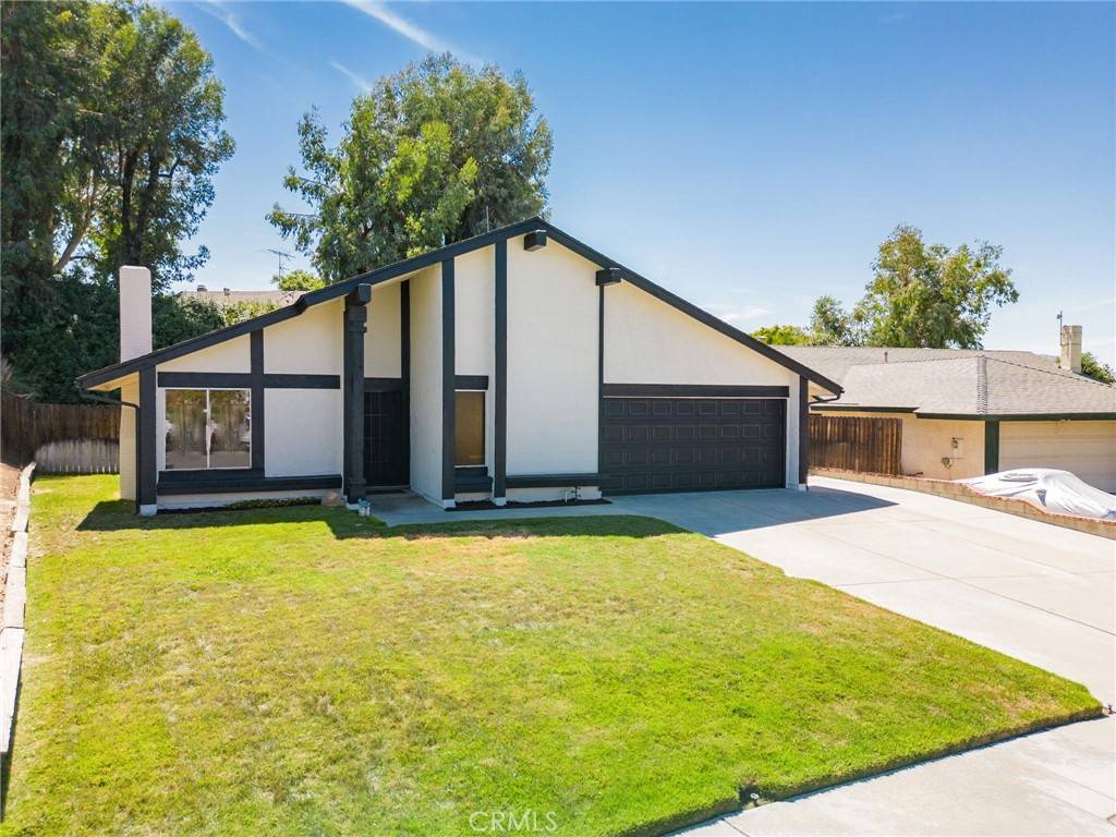 3264 Gallion CIR, Riverside, CA 92503