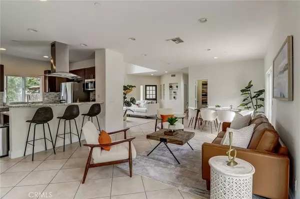 Encinitas, CA 92024,604 Hermes AVE