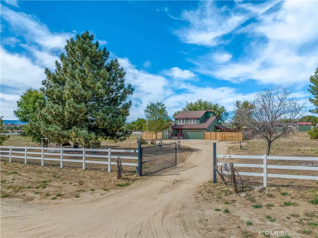 Aguanga, CA 92536,40565 Lake Riverside DR