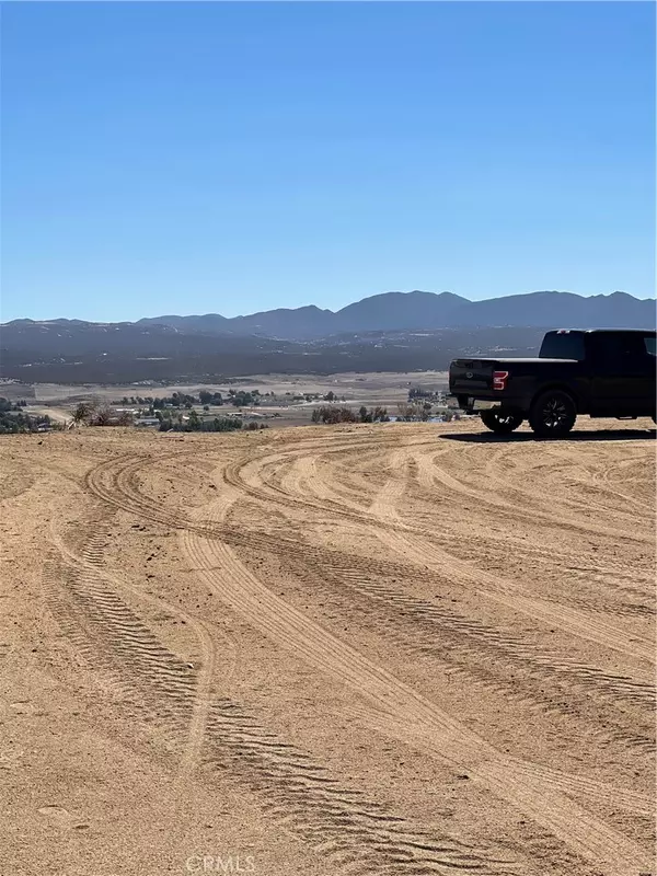 Aguanga, CA 92536,899 Lake Canyon DR