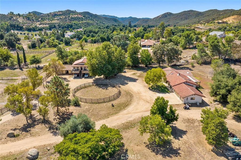 38525 Calle De Lobo, Murrieta, CA 92562