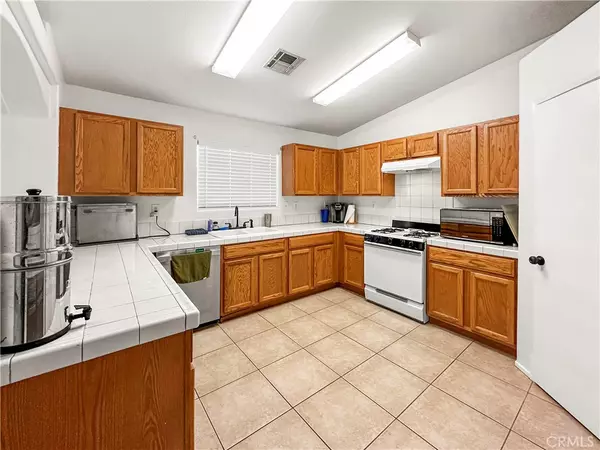 Blythe, CA 92225,810 Yucca DR