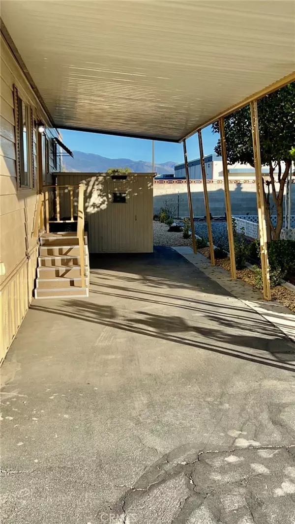 Hemet, CA 92545,2205 W Acacia Ave #200