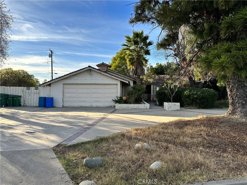 13081 Fairmont WAY, Santa Ana, CA 92705