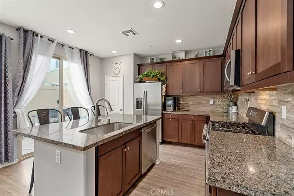 24133 Dahlia Way,  Lake Elsinore,  CA 92532