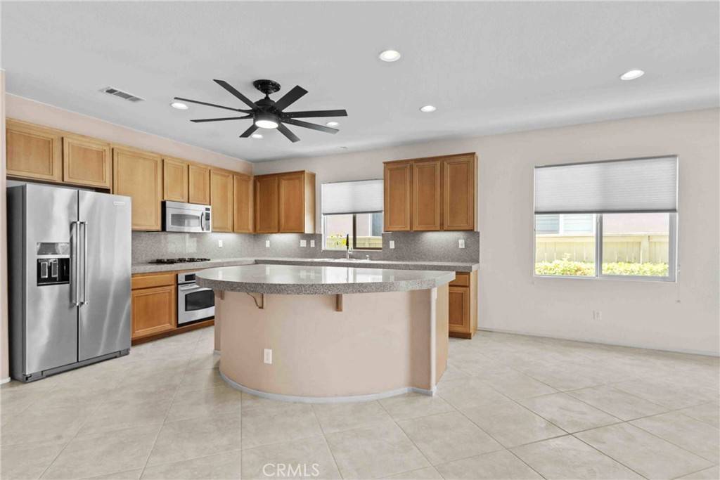 Menifee, CA 92584,27966 Crystal Spring DR