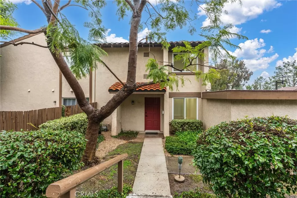 Anaheim Hills, CA 92807,221 S Camino De Fresas