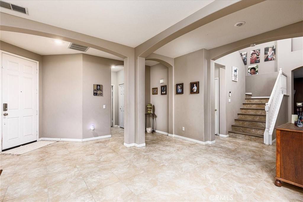 Wildomar, CA 92595,35153 El Diamante DR