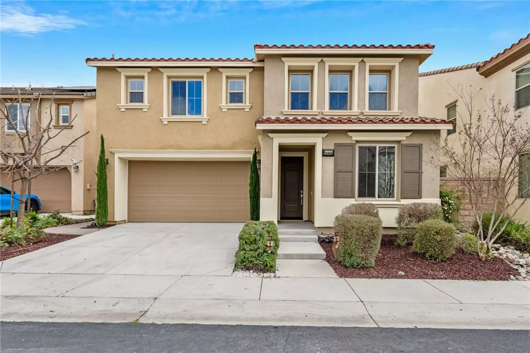 Lake Elsinore, CA 92532,24484 Poinsettia DR