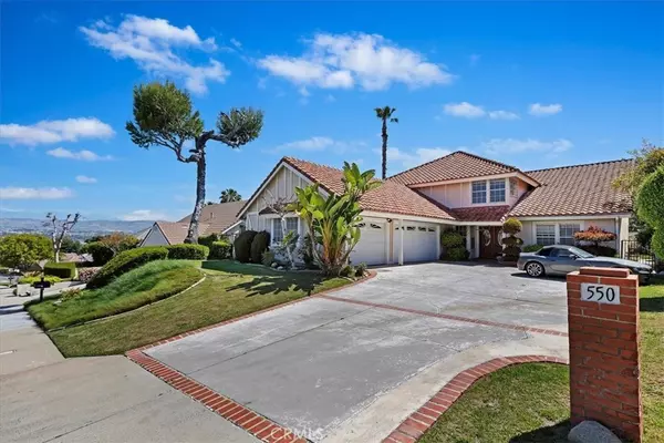 Anaheim Hills, CA 92807,550 S Avenida Faro