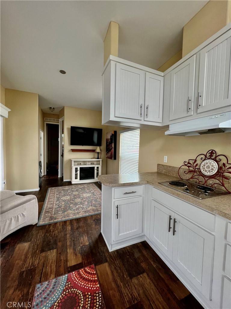 Hemet, CA 92545,1295 S Cawston AVE #462