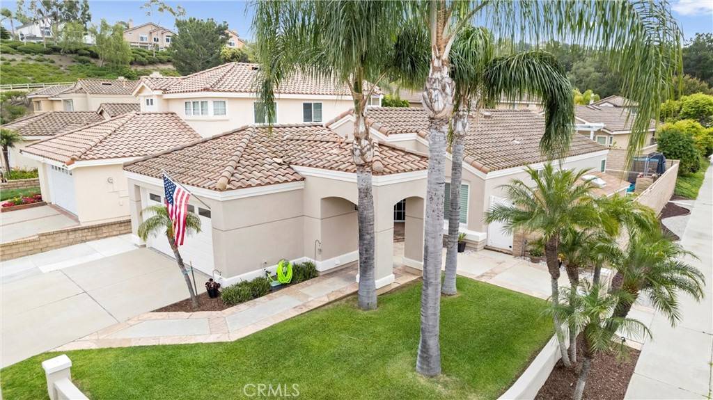 Anaheim Hills, CA 92808,855 S Wildflower LN