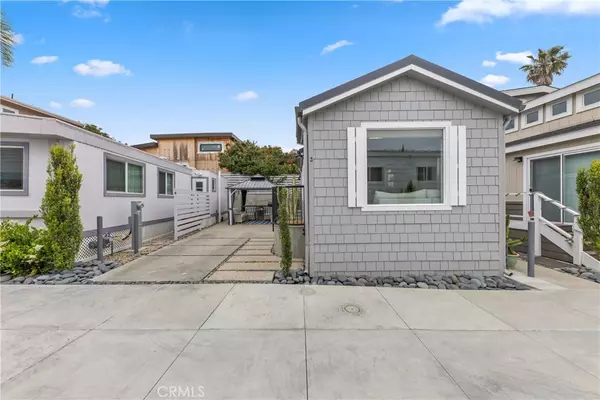 Encinitas, CA 92024,159 Diana ST #3