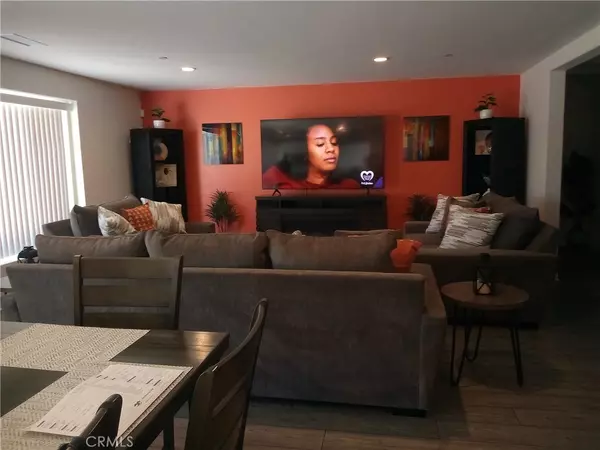 Hemet, CA 92543,510 Farmstead ST