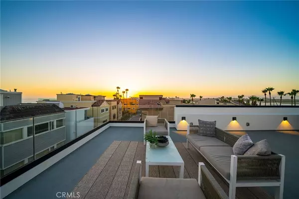 Surfside, CA 90743,84 B Surfside AVE