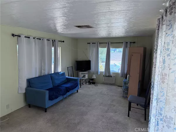 Hemet, CA 92544,44725 State Highway 74 #9