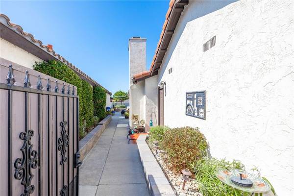 Oceanside, CA 92057,261 Sorrel Tree Pl