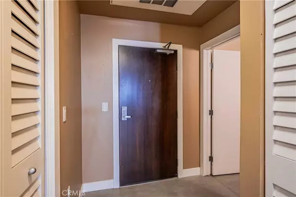 San Diego, CA 92101,889 Date ST #135