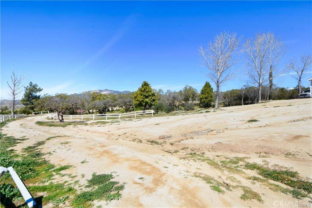 Anza, CA 92539,39905 Ivan LN