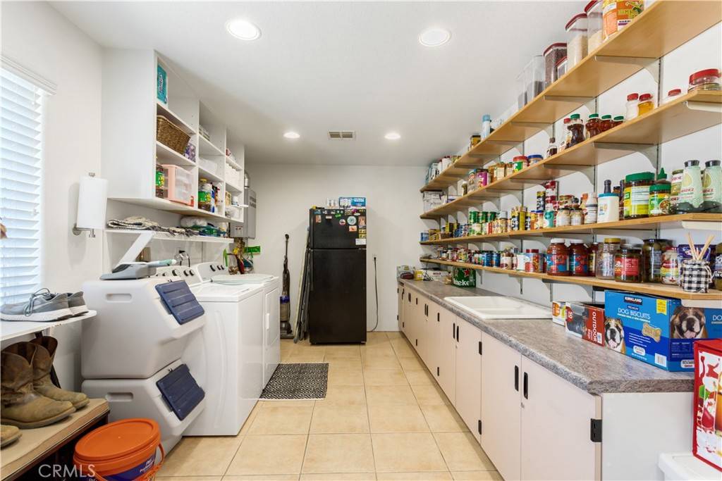 Anza, CA 92539,57050 Knollwood DR