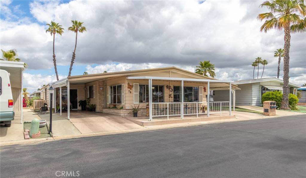 Hemet, CA 92545,601 N Kirby ST #76