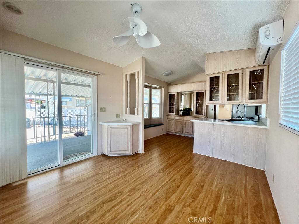 Hemet, CA 92545,1295 S Cawston AVE #175