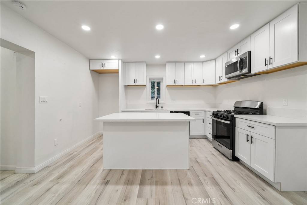 Lake Elsinore, CA 92530,17530 Hayes AVE