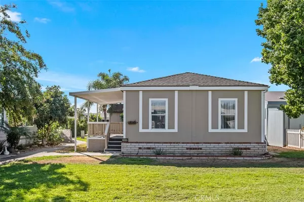 5815 E La Palma AVE #282, Anaheim, CA 92807