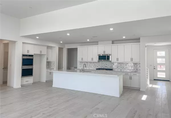 Palm Springs, CA 92262,265 Mustang LN