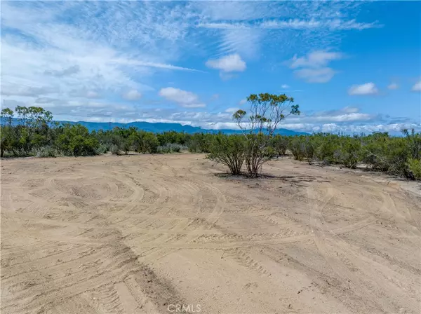 Aguanga, CA 92536,576 Derby WAY