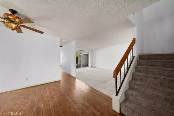 San Diego, CA 92139,7134 Cottington LN