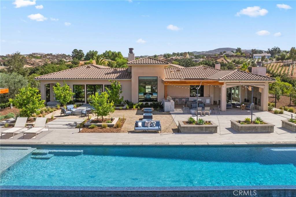 Temecula, CA 92592,39893 Calle Breve