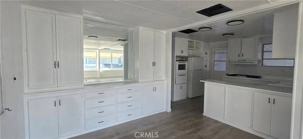 Hemet, CA 92543,220 San Carlos DR