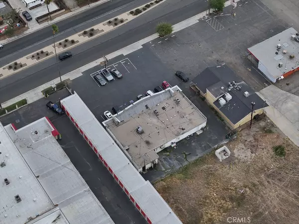 Riverside, CA 92507,405 Iowa AVE