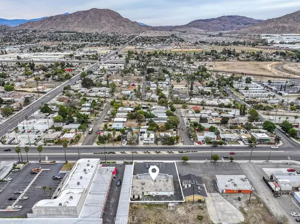 Riverside, CA 92507,405 Iowa AVE