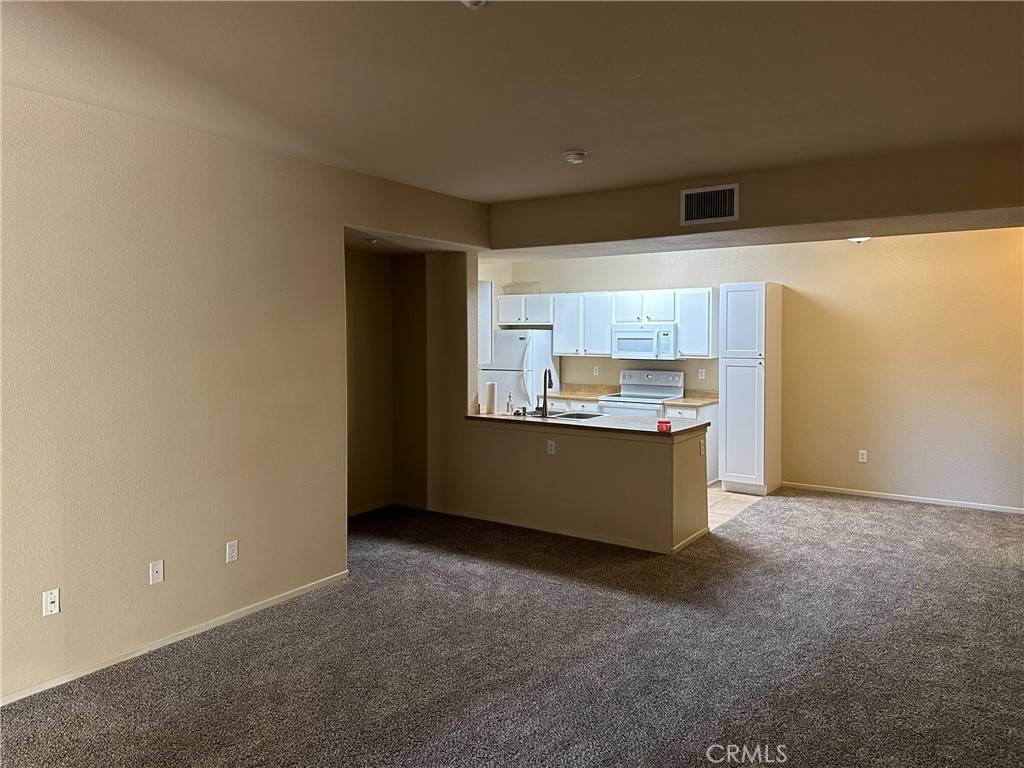 Murrieta, CA 92562,24909 Madison AVE #2113
