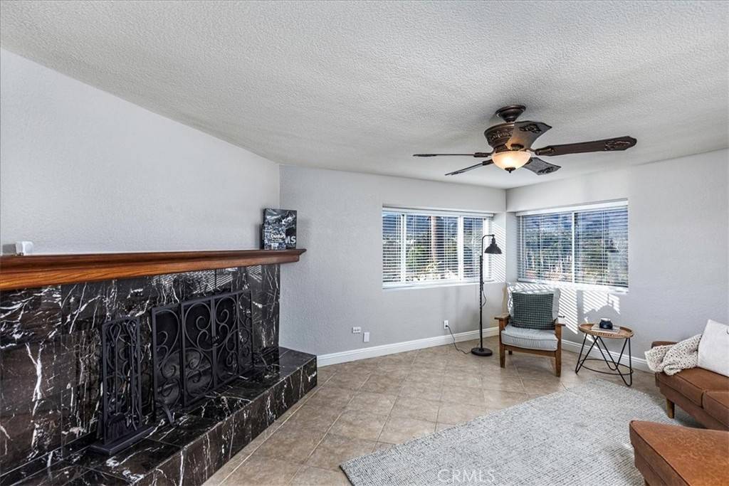 Corona, CA 92881,19142 Consul AVE