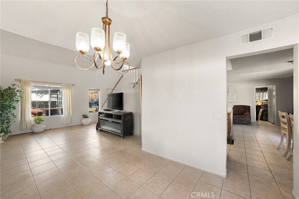 Victorville, CA 92392,14764 Santa Fe TRL
