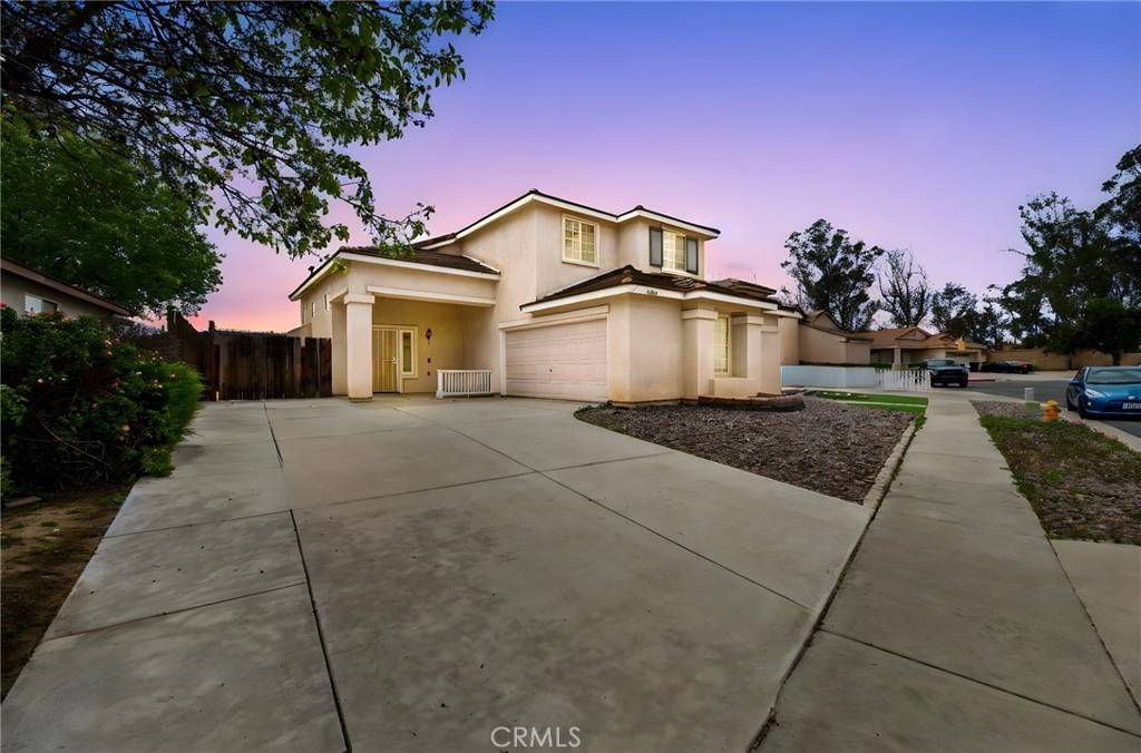 Murrieta, CA 92563,24803 Sweetgrass CT